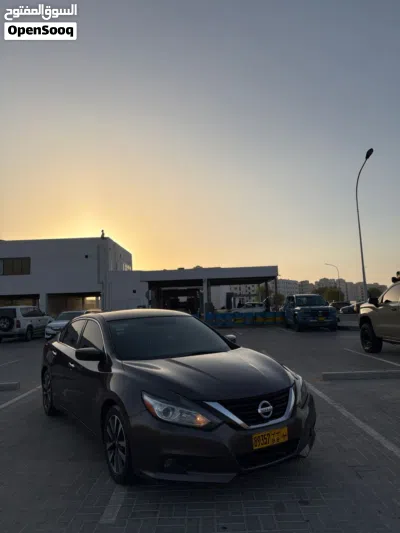 نيسان التيما SV 3