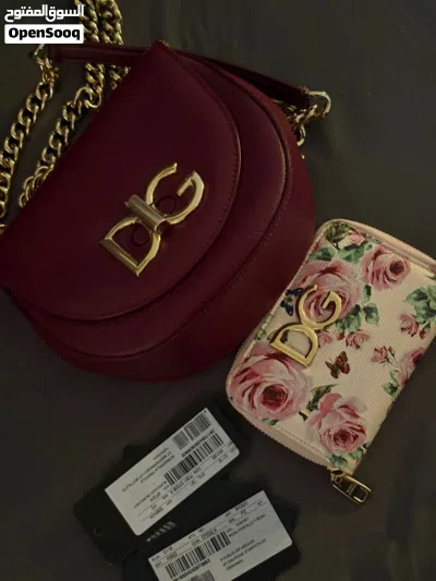 شنطة ومحفظة من Dolce & Gabbana 2