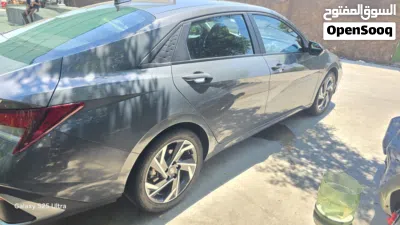 Hyundai Elantra GLS 2