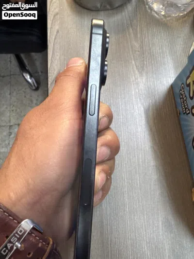 iPhone 15 Pro Max - 256GB - Black 3