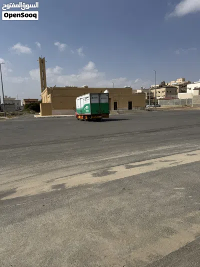 تويوتا لاند كروزر GXR 3