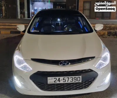 Hyundai Sonata Limited 4
