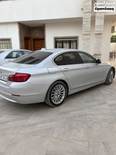 بي ام دبليو الفئة 5 528 2