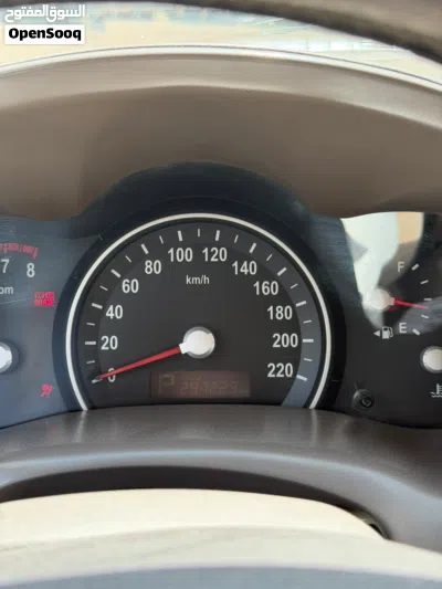 Kia Carnival Standard 3