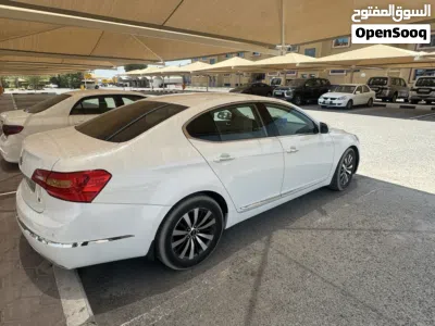 كيا كادينزا Premium 3