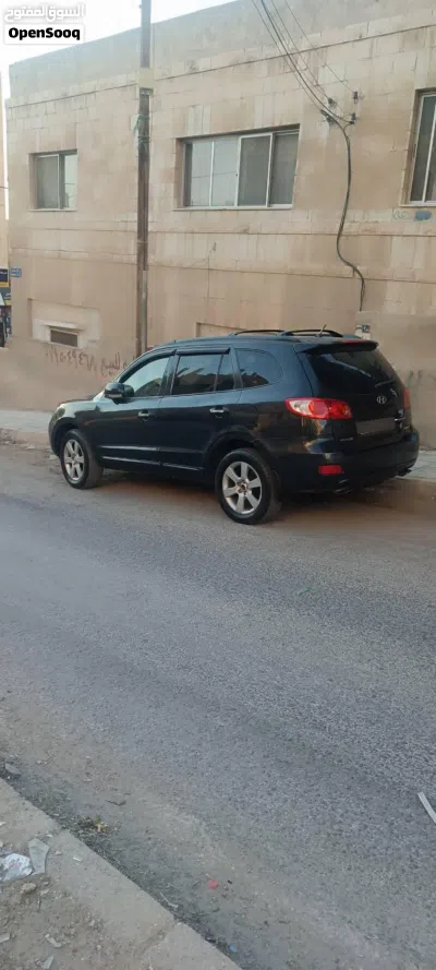 Hyundai Santa Fe Limited 3