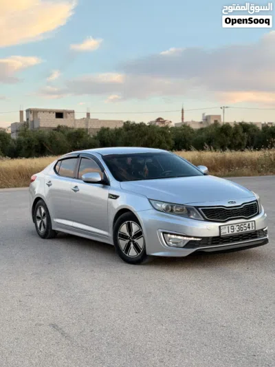 Kia K5 Standard 2