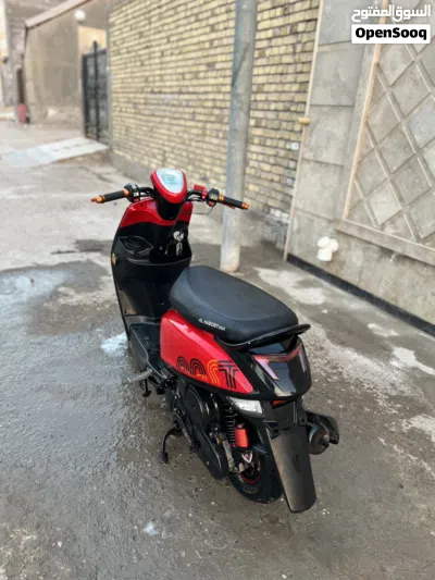 Indian FTR 1200 4