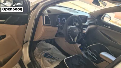 Hyundai Tucson GLS 4
