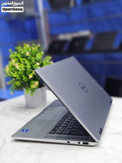 DELL LATITUDE 9520 CORE I7 PROCESSOR 11TH GENERATION 16GB RAM 256GB SSD TOUCH SCREEN 15 INCH SIZE 2