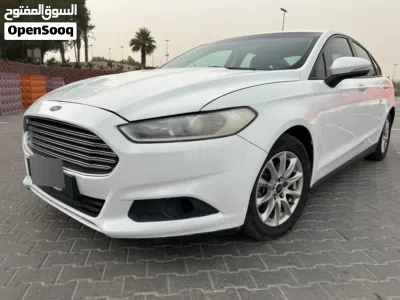 Ford Fusion SE 2