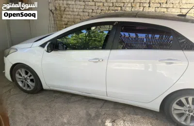 Hyundai i30 Standard 3