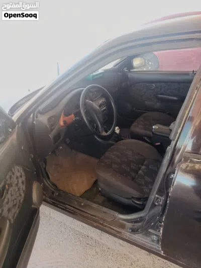 Hyundai Accent GLS 4