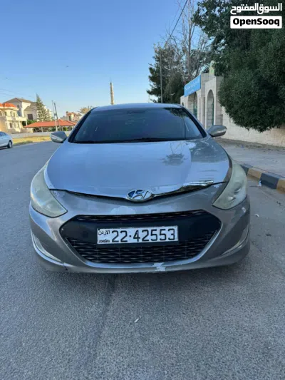 Hyundai Sonata SE 2