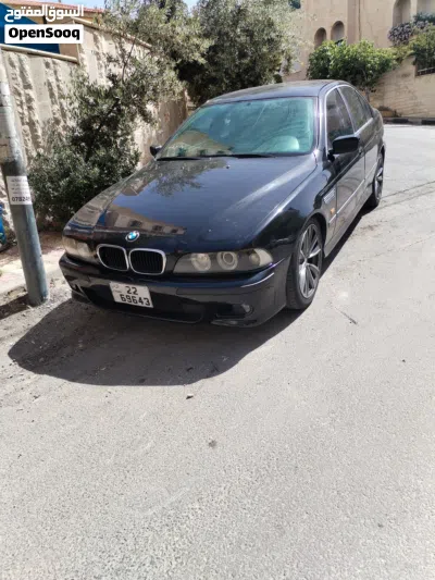 BMW 5 Series E39 2