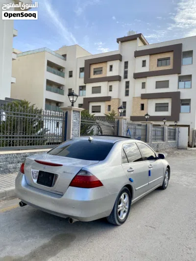Honda Accord DX 4