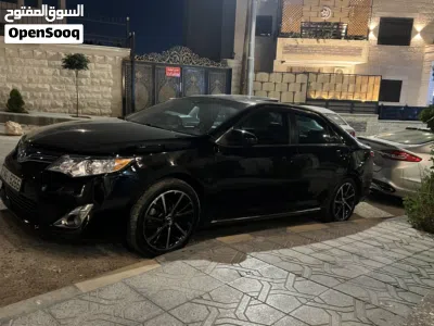 تويوتا كامري XLE 2