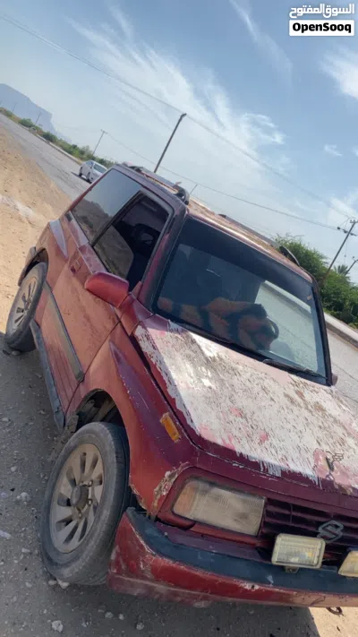 Suzuki Grand Vitara DLX 3