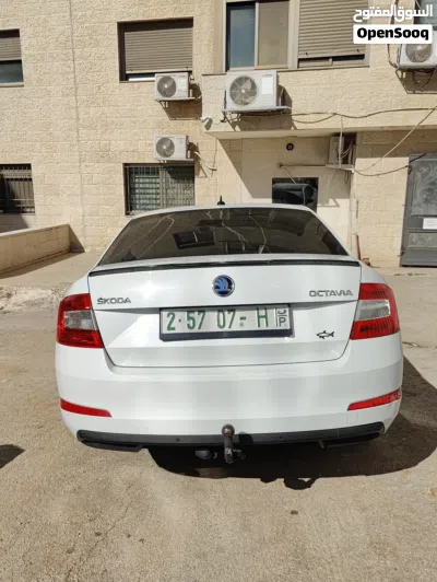 سكودا اوكتافيا Standard 2