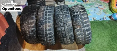 اطارات مع جنطات مستعمل مقاس 275/65/18 4