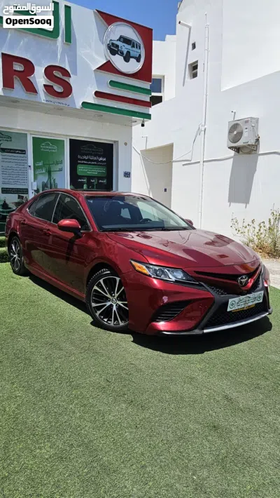Toyota Camry SE 4
