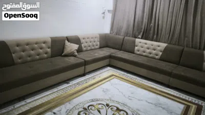 ديوان 9متر 5قطه اللون بيجي غمق ومطعم بيجي فاتح افوايت 4