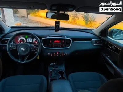 Kia Sorento EX 3