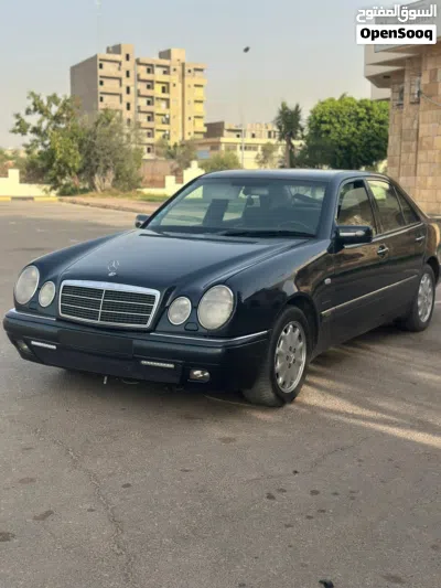 Mercedes Benz E-Class E 320 4