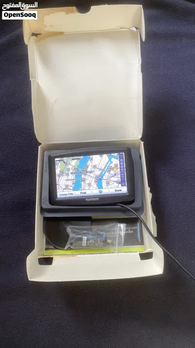 جهاز خرائط TOMTOM نظيف جدا 3