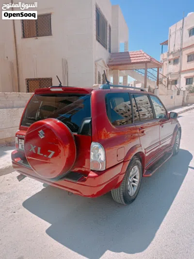 Suzuki Grand Vitara DLX 4