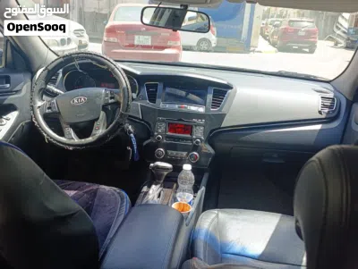 Kia Cadenza Limited 4