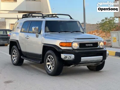 تويوتا FJ Standard 2