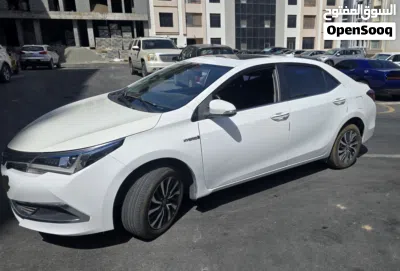 Toyota Corolla SE 4