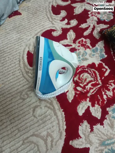 Kenwood steam iron, 3