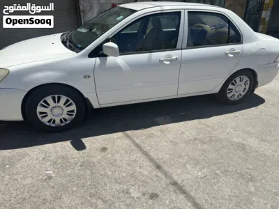 ميتسوبيشي لانسر Standard 2