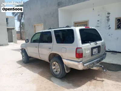 Toyota 4 Runner Limited 2