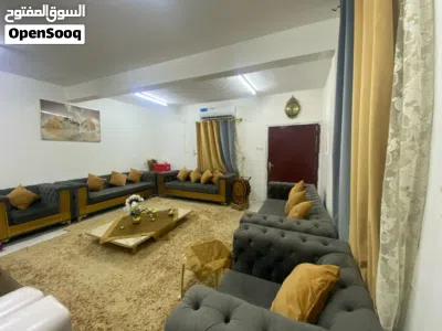 اثاث نظيف جدا 4