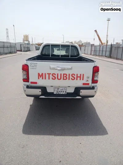 ميتسوبيشي L200 Standard 4