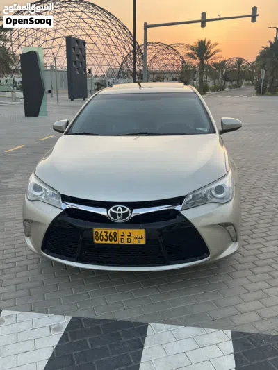 Toyota Camry LE 2