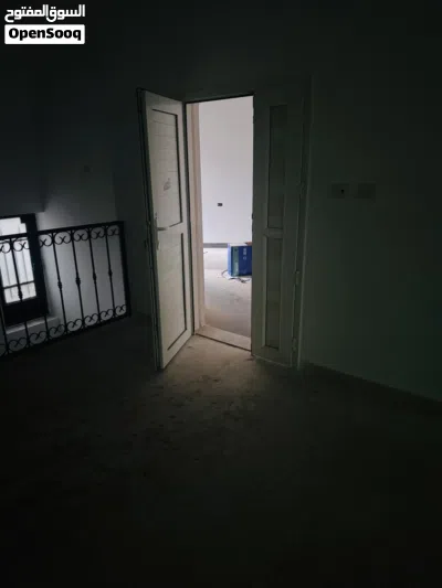 للإيجار كامخزن 2