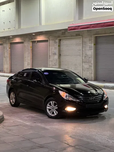 Hyundai Sonata Limited 3