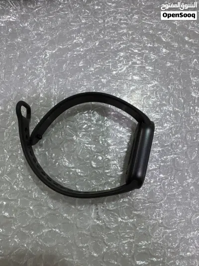 شاومي باند 9 بحالة الزيرو (استعمال خفيف) - Xiaomi Smart Band 9 4