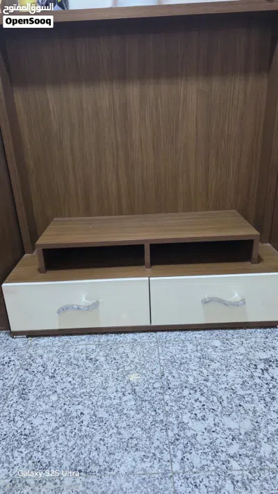 ميز تلفزيون بلازما 2