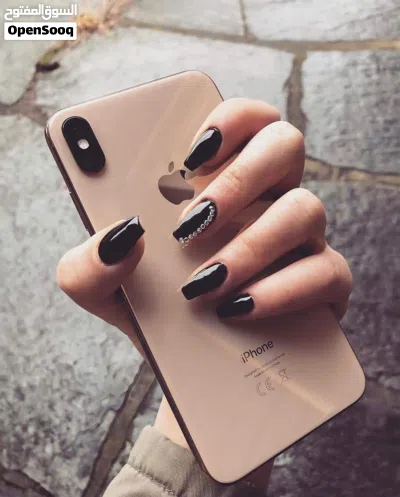 متوفر ايفونات XS اصلي جيجا 64 و 256 بطارية مشكل أغراضة الأصلية متوفر توصيل 3
