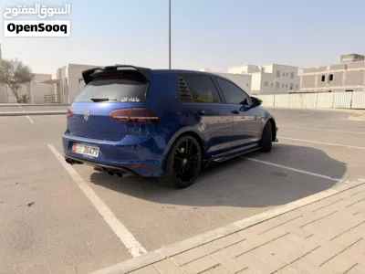 Volkswagen Golf R Standard 4