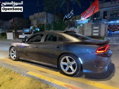 دۆج چارجر R/T 4