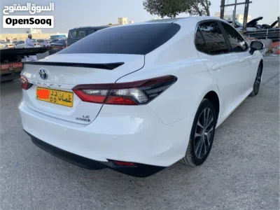Toyota Camry SE 3