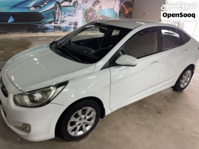 Hyundai Accent GL 3