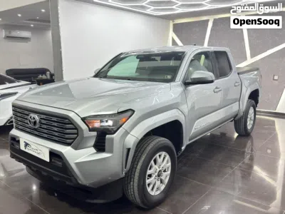 Toyota Tacoma SR5 3
