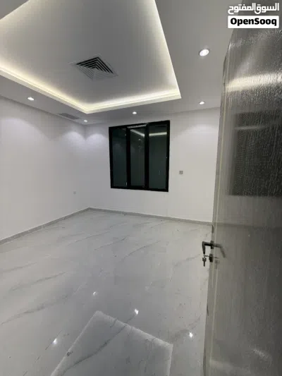 للايجار 2 شقة المطلاع n7 3